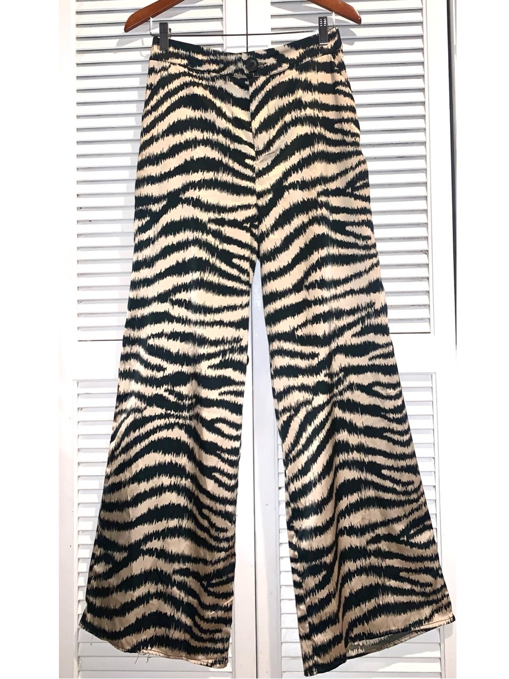 Haute Monde Zebra wide leg pants